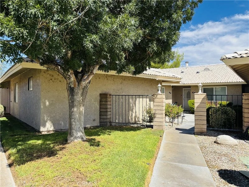 27535 Lakeview 44