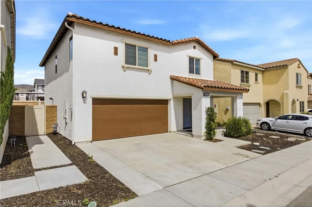 32894 Crown Point