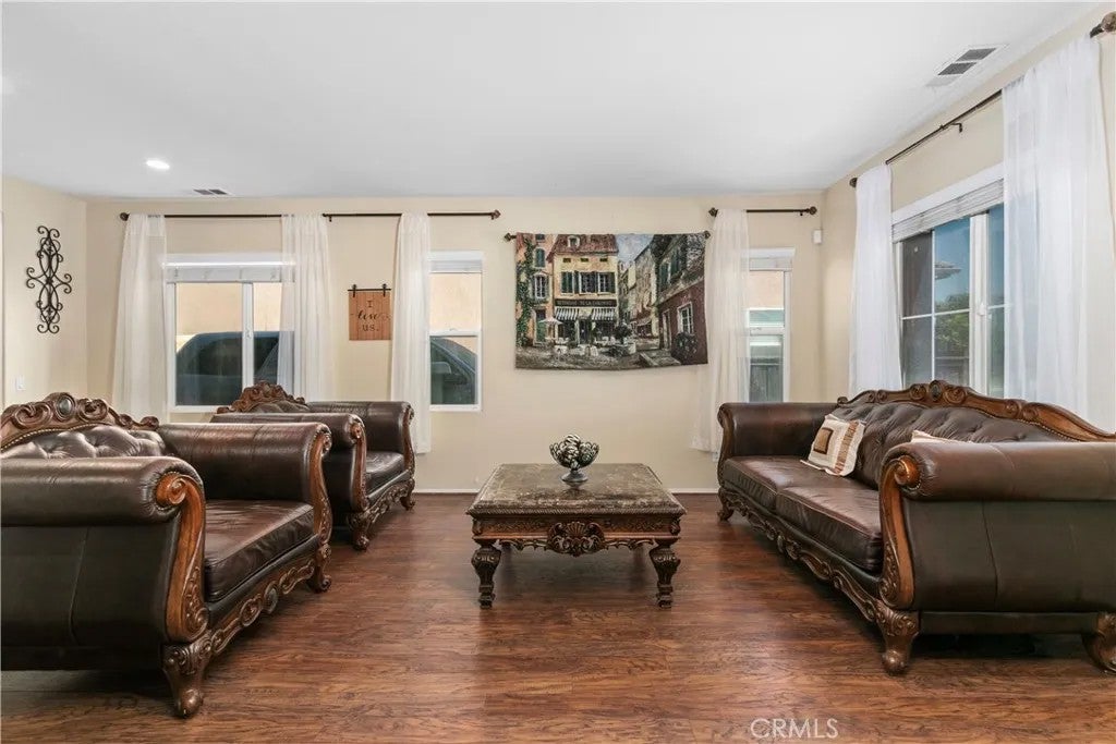 2879 Eureka Road