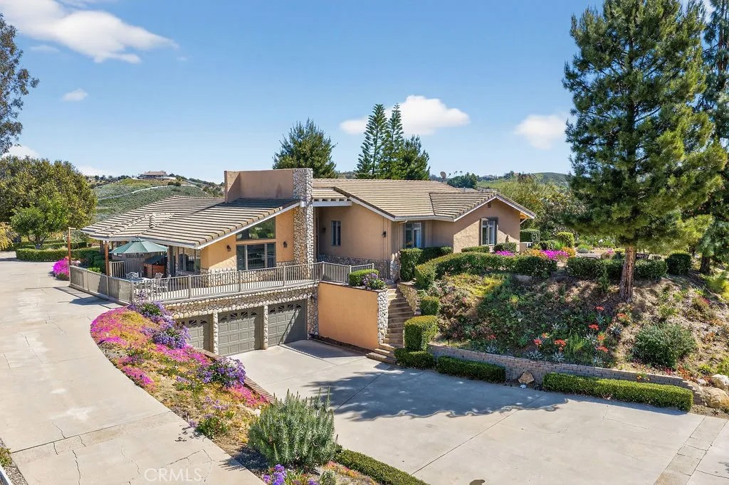 20765 Avenida Castilla