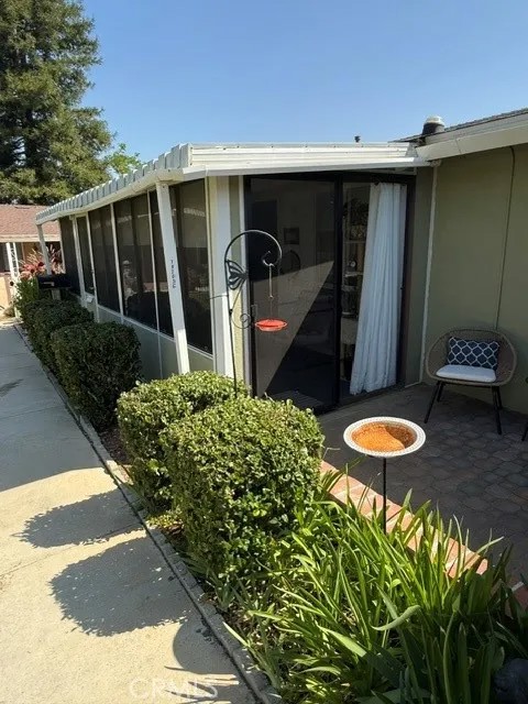 19203 Avenue Of The Oaks
