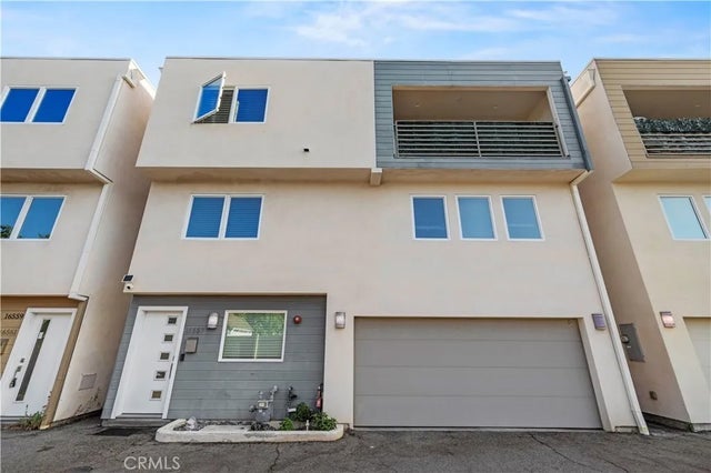 16557 Vine Terrace, Los Angeles