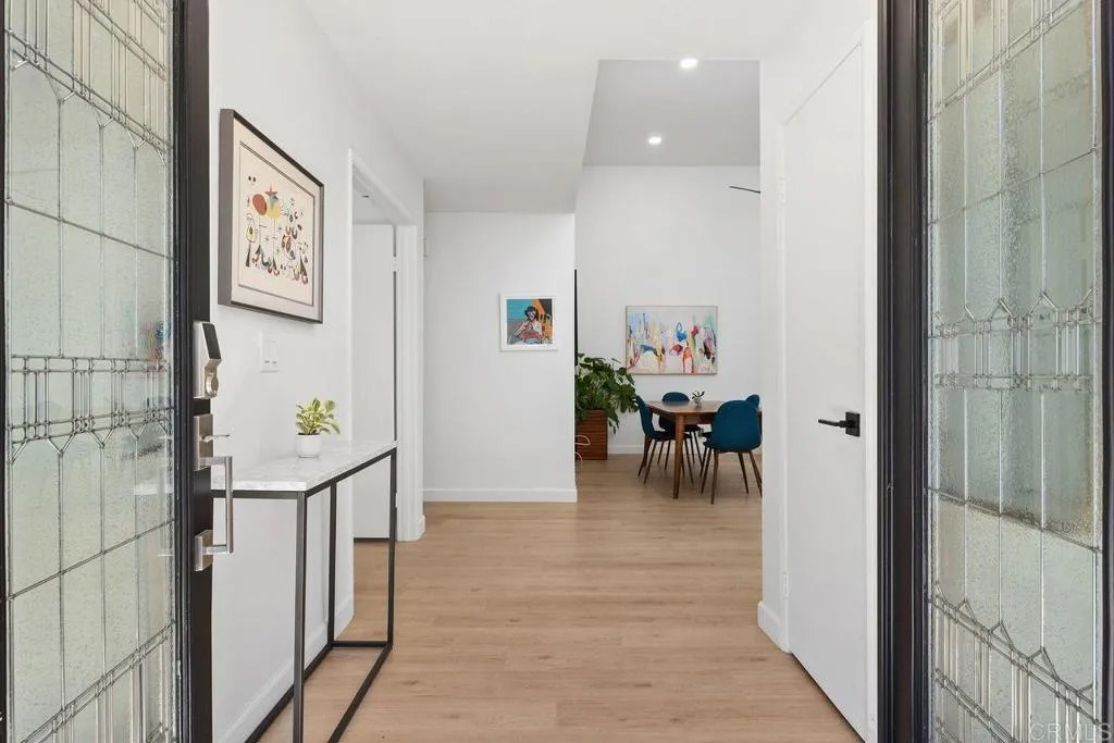 1619 Via Entrada Del Lago