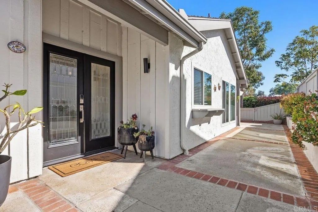 Photo of 1619 Via Entrada Del Lago, San Marcos, CA 92078 (MLS # NDP2602640)