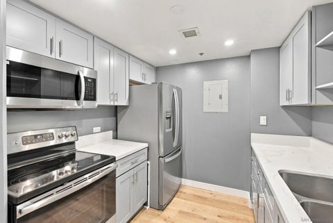 Tiny photo for 425 W Beech Street #314, San Diego, CA 92101 (MLS # 260024496)