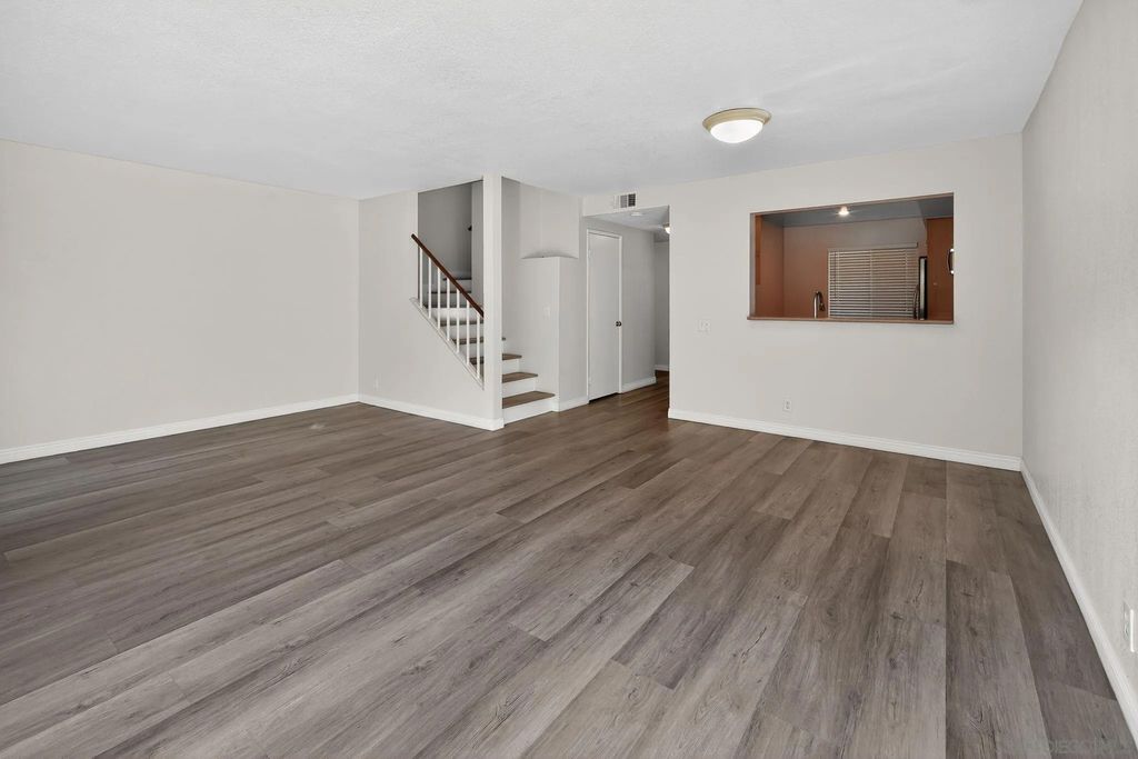 Photo of 3672 Caminito Carmel Lndg, San Diego, CA 92130 (MLS # 250044627)