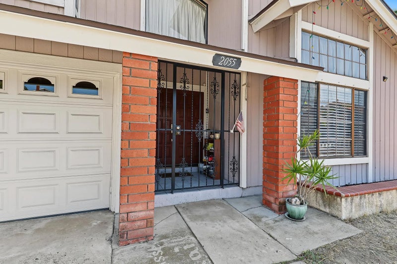 2055 Stillman Pl