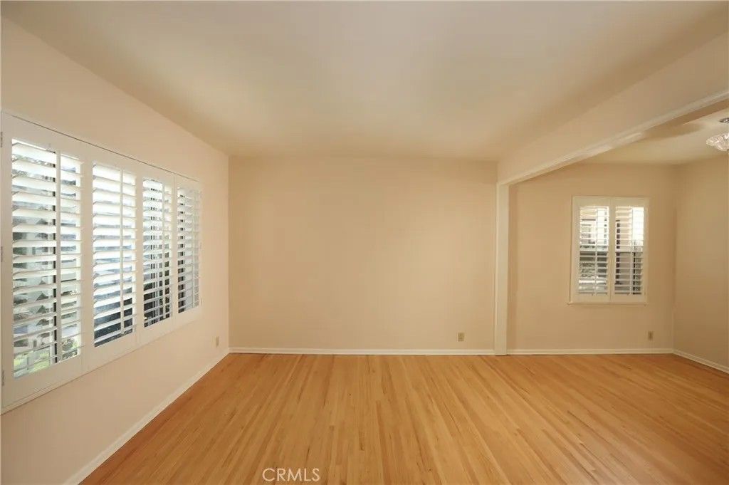 Photo of 2111 W Verdugo Avenue, Burbank, CA 91506 (MLS # GD26076276)