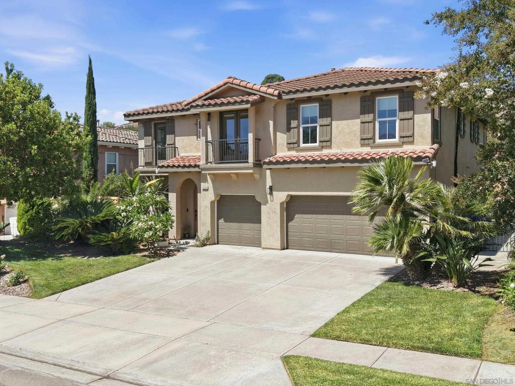 Photo of 5534 Nanday Court, Oceanside, CA 92057 (MLS # 260020894)