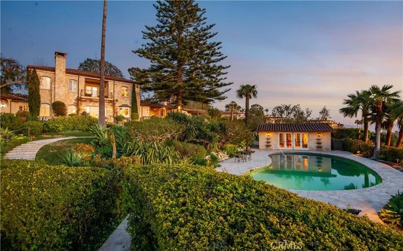 1412 Lower Paseo La Cresta