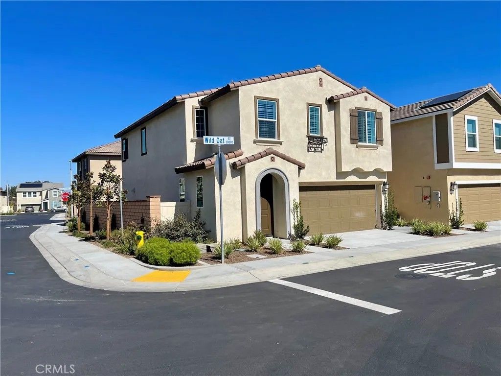 Photo of 30310 Wild Oat St, Murrieta, CA 92563 (MLS # SW25239542)