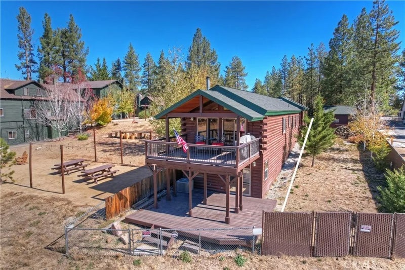 228 Lagunita