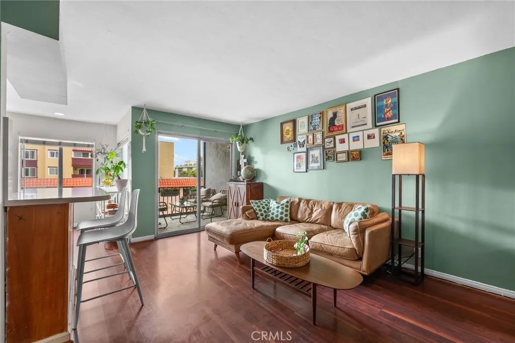 2767 E 3rd 29