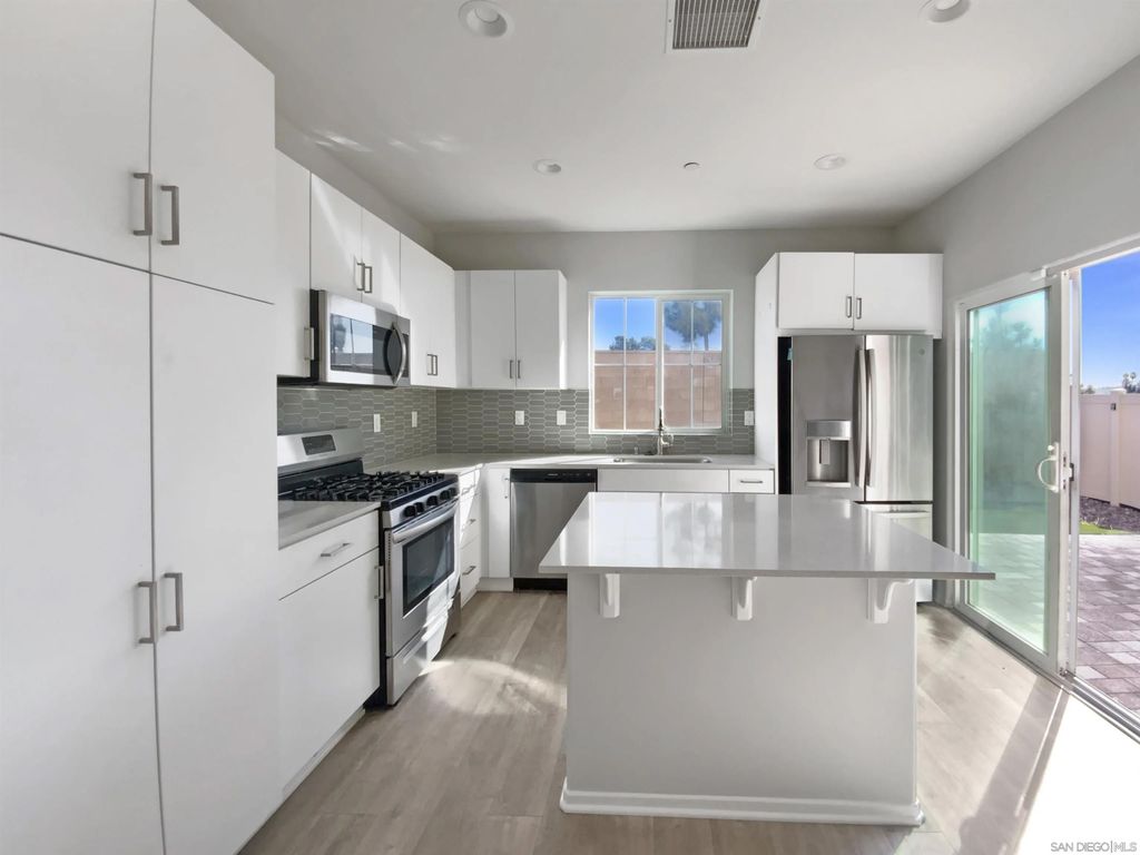 Photo of 1881 Olivia St, El Cajon, CA 92021 (MLS # 260002023)