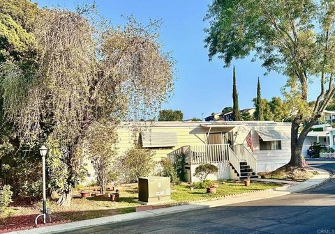 4812 Old Cliffs San Diego CA 92120