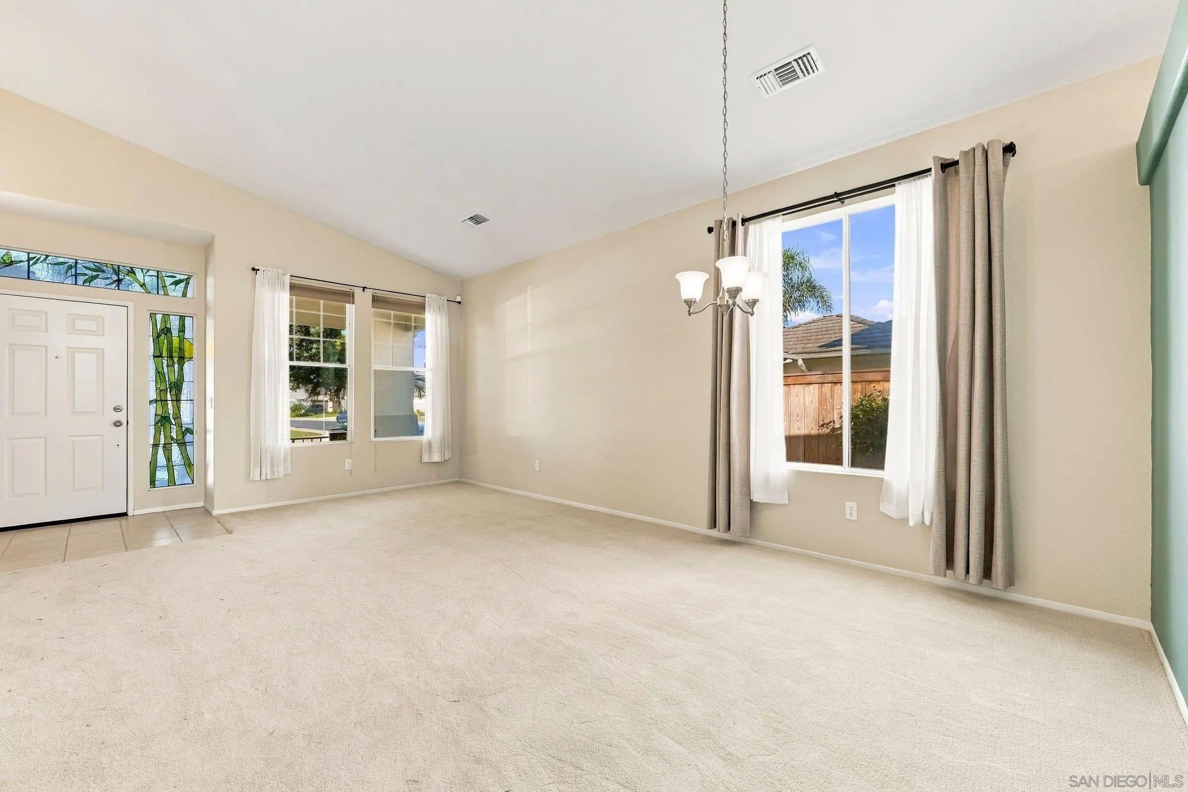 1331 South Hills