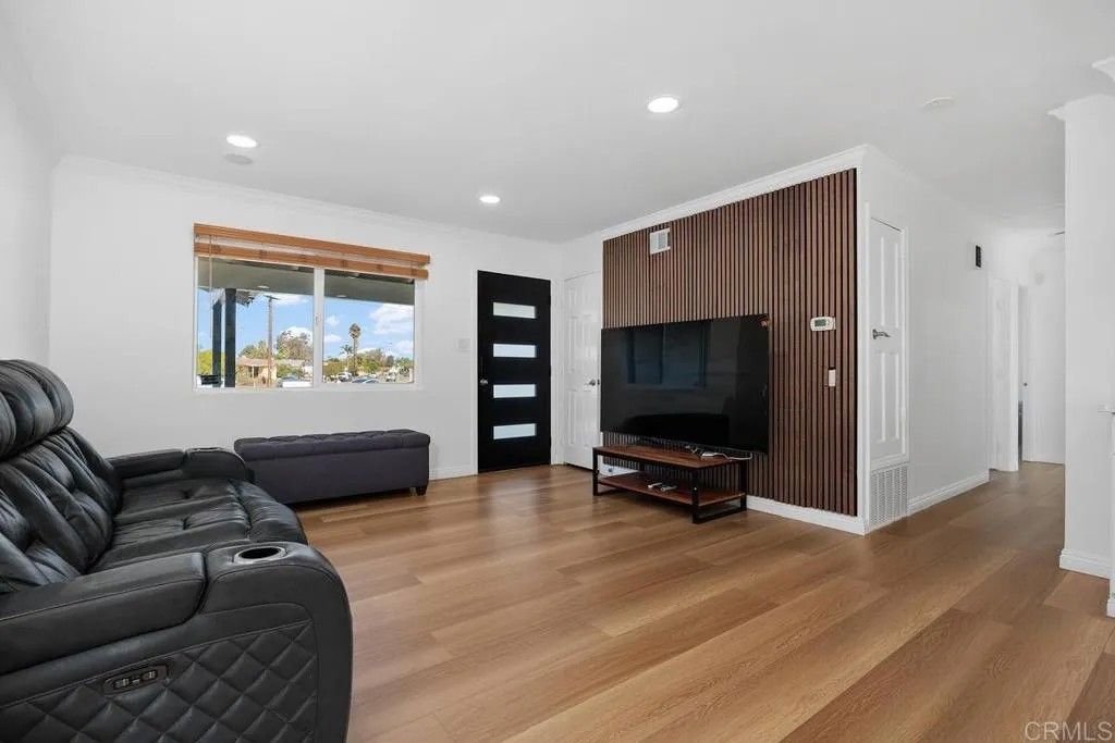 Photo of 4801 Siesta Place, Oceanside, CA 92057 (MLS # NDP2510849)