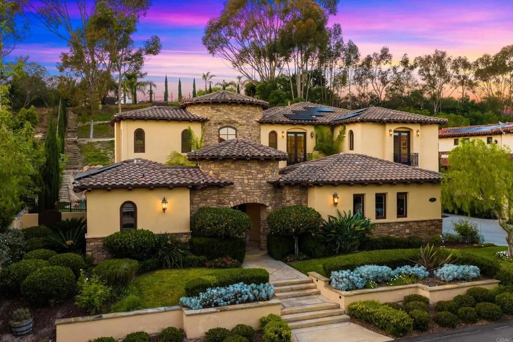5278 Meadows Del Mar
