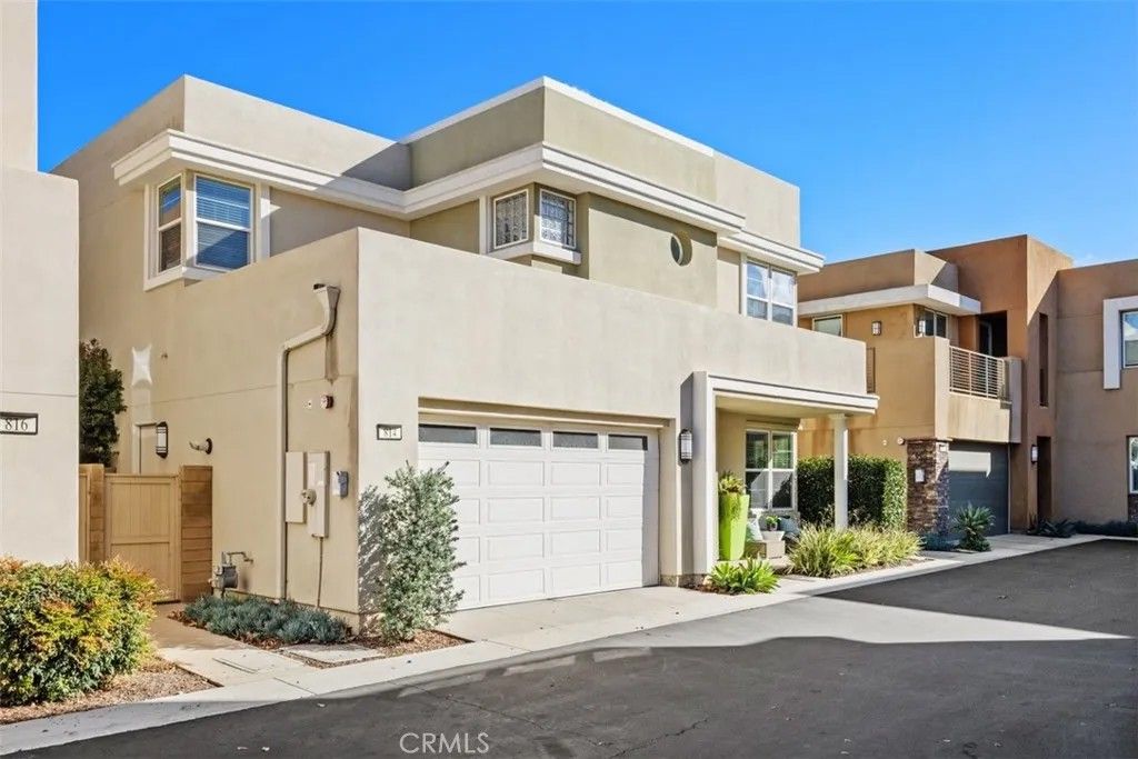 Photo of 814 Beacon, Irvine, CA 92618 (MLS # PW26005554)