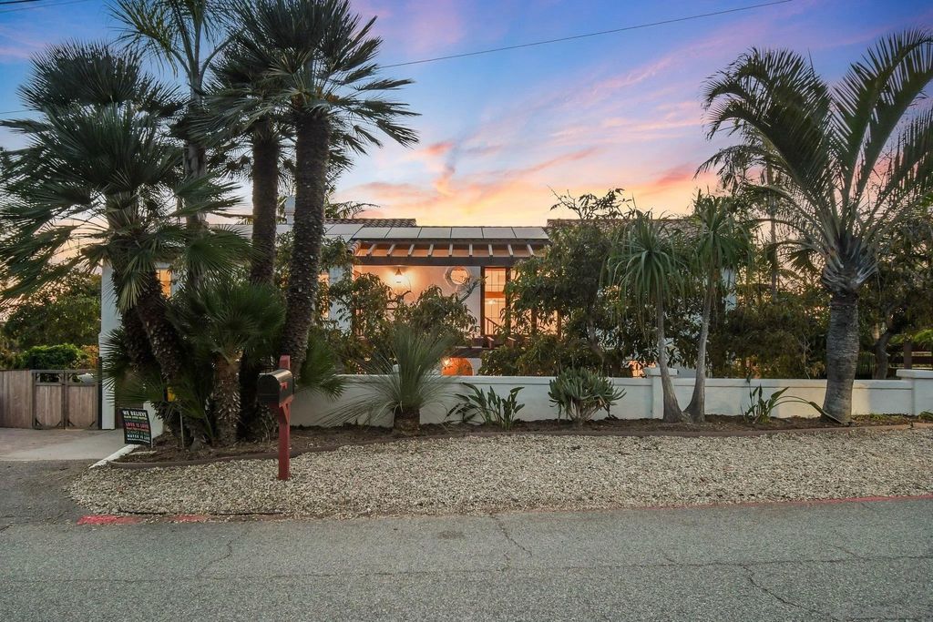 Photo of 224 Seeman Drive, Encinitas, CA 92024 (MLS # 260006929)