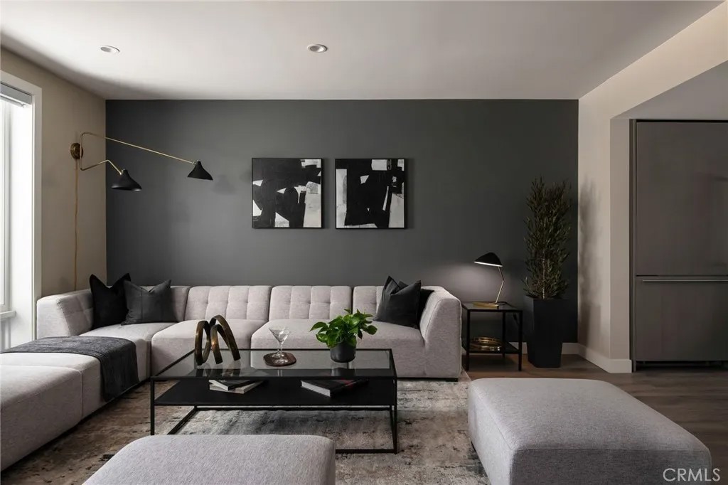 380 Cordova Street 517