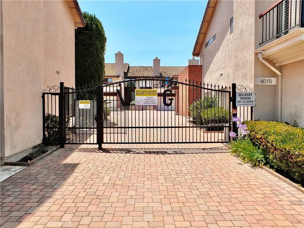 4015 N Virginia Road #6