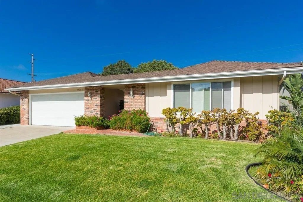 Photo of 14243 Minorca Cv, Del Mar, CA 92014 (MLS # 260010551)