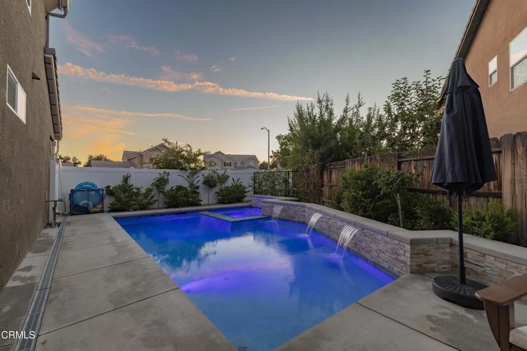 1408 Waterfall Lane