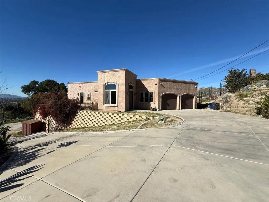 Photo of 3000 Galaxie Heights, Riverside, CA 92507 (MLS # PW26027509)