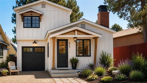Photo of 824 C Lane, Big Bear Lake, CA 92314 (MLS # HD26133661)