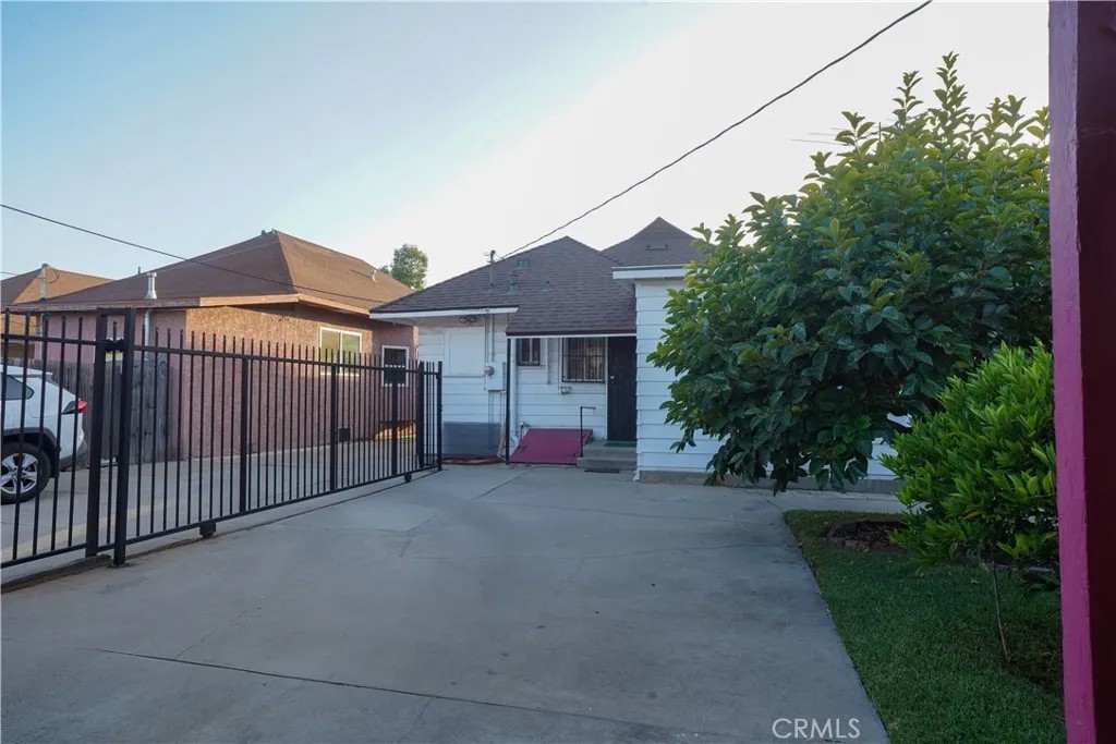2236 Hancock Street