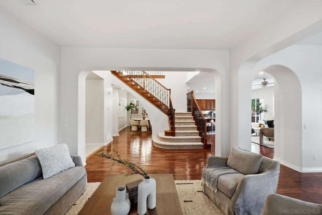 Photo of 17018 Patina St, San Diego, CA 92127 (MLS # 260006767)