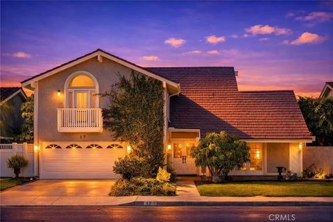 Photo of 17 Blazing Star, Irvine, CA 92604 (MLS # OC26044616)