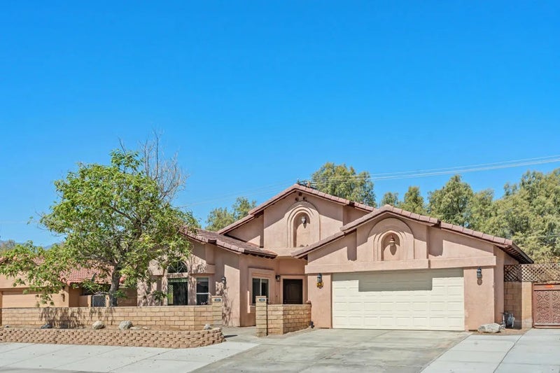 27325 Ventura Drive