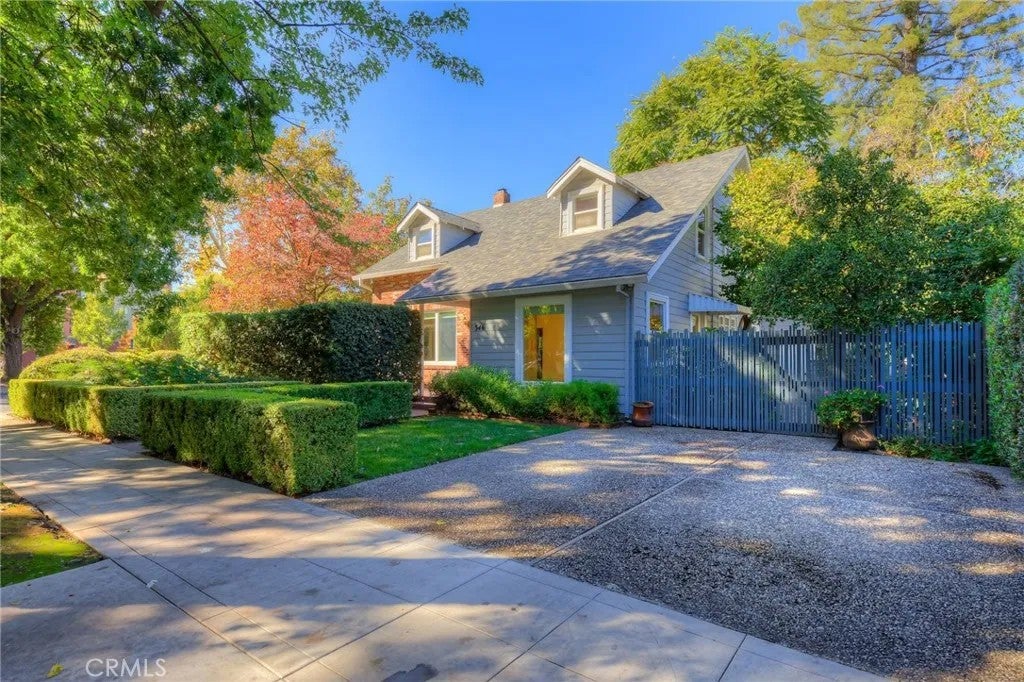 346 Mansion Avenue