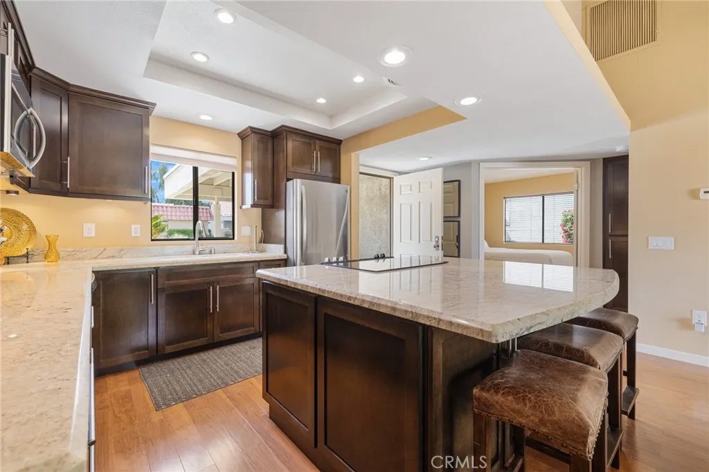 40514 Bay Hill Way