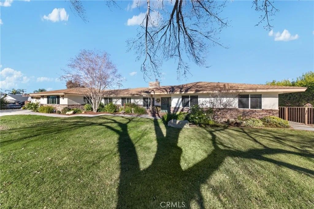 Photo of 43840 Citrus View, Hemet, CA 92544 (MLS # IV26012348)