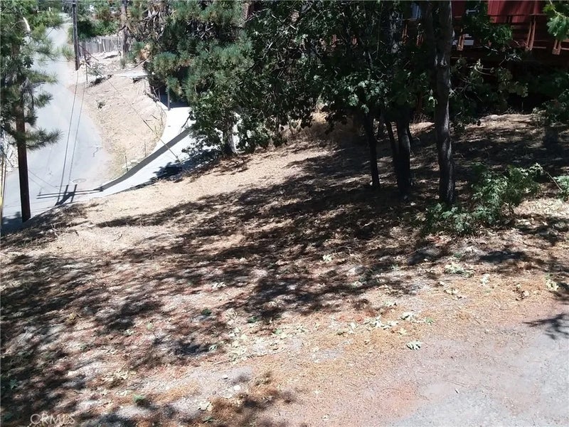 32960 Lone Pine