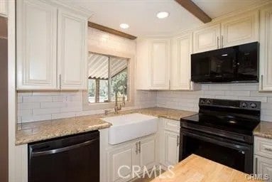 2820 Polar Way