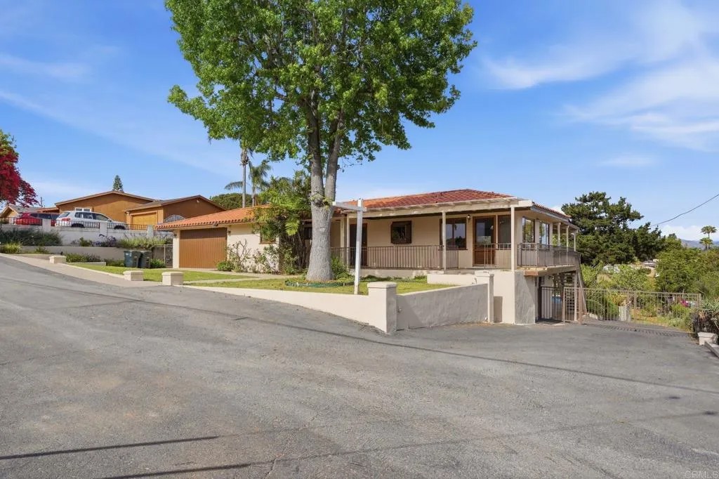 3861 Grandview Place