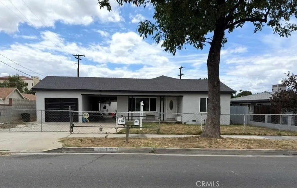 Photo of 3904 Monroe ST, Riverside, CA 92504 (MLS # OC26098249)