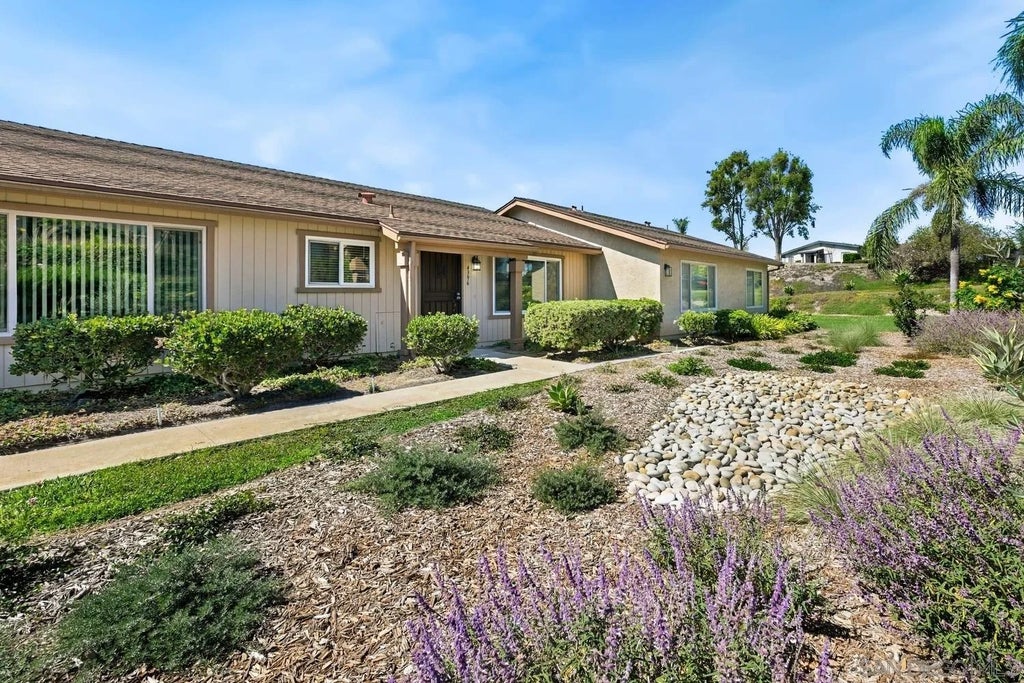 Photo of 4396 Albatross WAY, Oceanside, CA 92057 (MLS # 260024486)