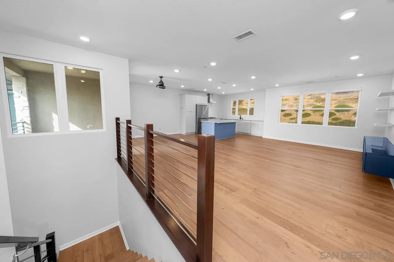 2776 Via Alta Pl