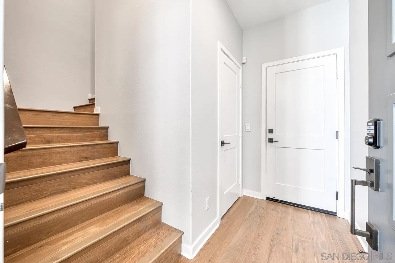 2776 Via Alta Pl