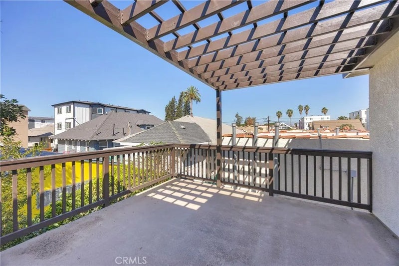 1230 W 37th
