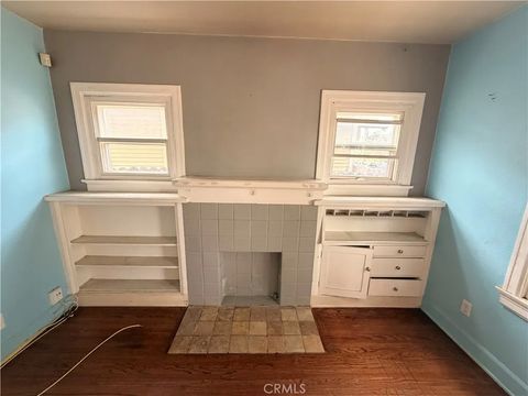 Tiny photo for 528 W Hillcrest Blvd, Inglewood, CA 90301 (MLS # SR26068873)