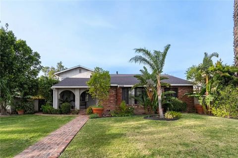 Photo of 16609 Chatsworth Street, Granada Hills, CA 91344 (MLS # GD25232468)