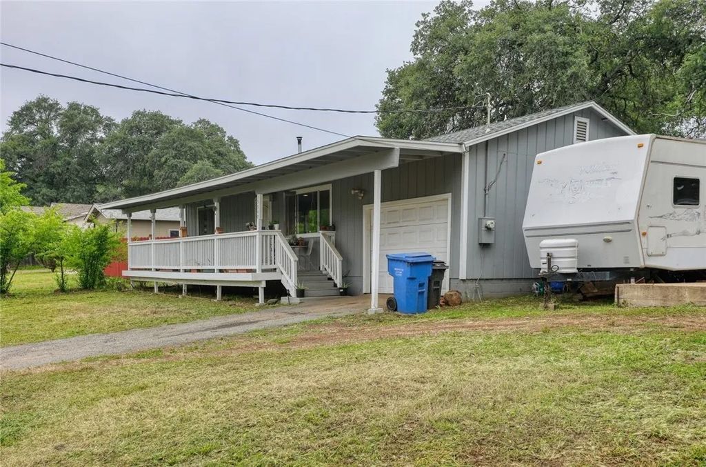 Photo of 15940 32nd Ave, Clearlake, CA 95422 (MLS # LC26078802)