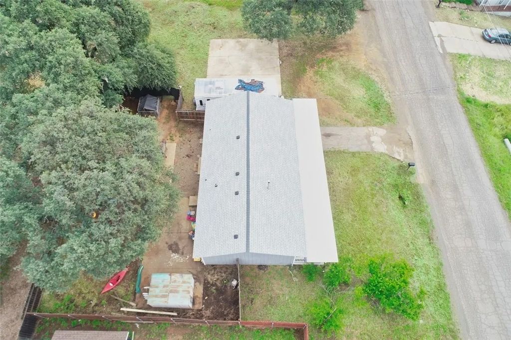 Photo of 15940 32nd Ave, Clearlake, CA 95422 (MLS # LC26078802)