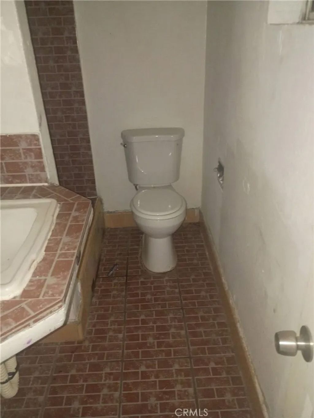 Photo of 924 E Main St, Barstow, CA 92311 (MLS # HD26079732)